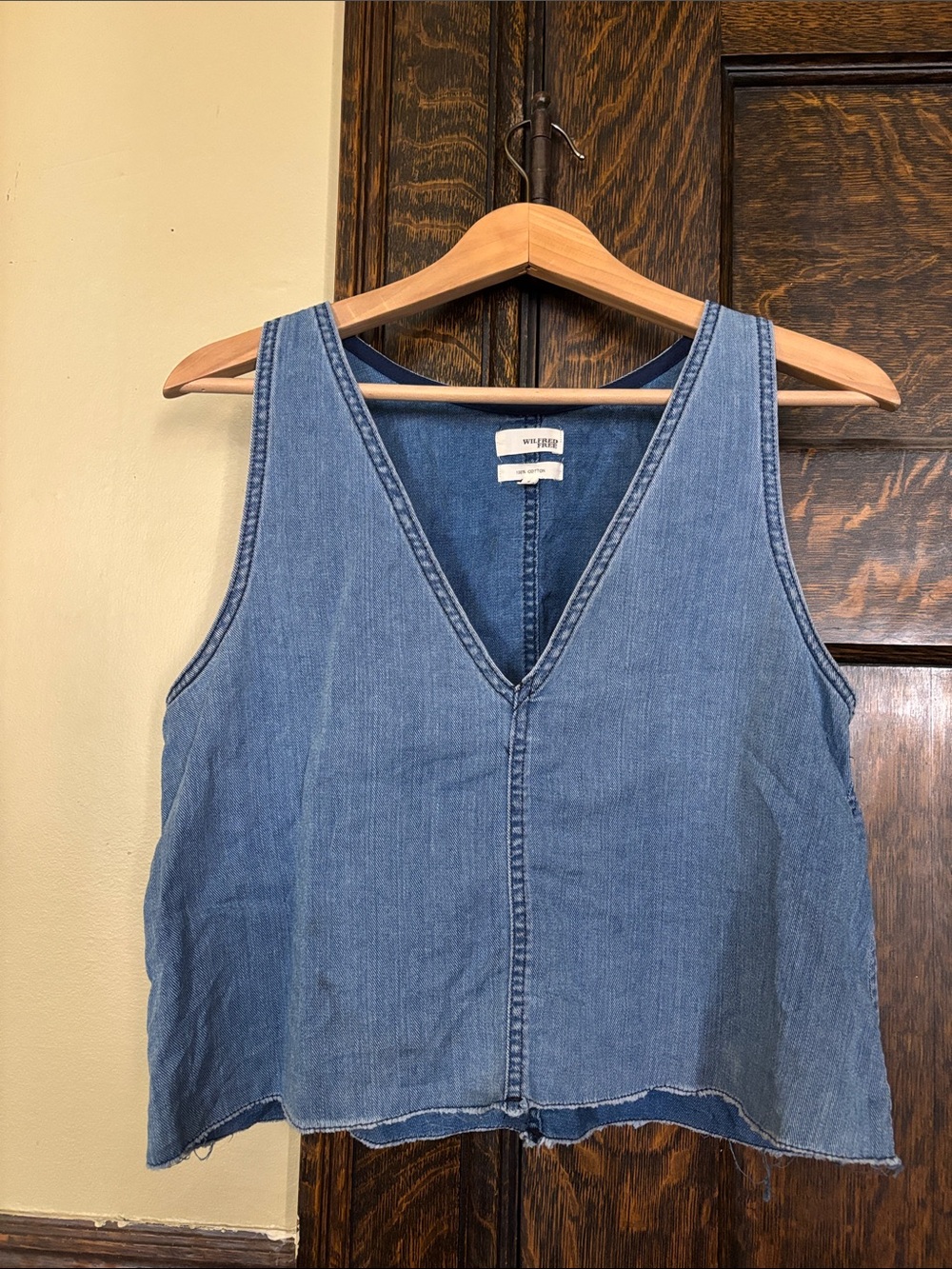 Aritzia, Wilfred Free Denim Cropped Tanktop